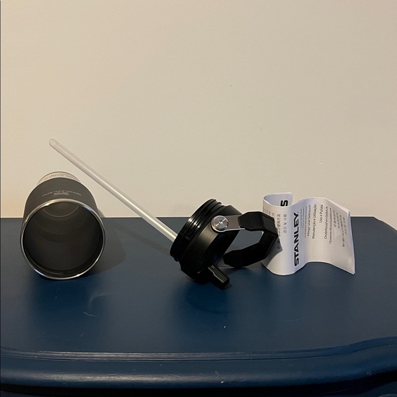 Stanley Black Tumbler with Flip Straw - Picture 3 of 3
